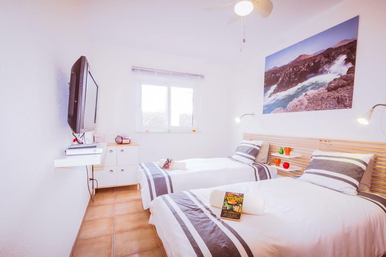 Villa Hibiscus Centrum Corralejo Beach Private Pool Family Exterior foto